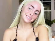 lissapolooza-05-08-2020-93099703-Can someone oil my boobs please