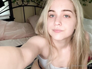 valeriewhitebby-10-08-2020-94908160-oiled up 3