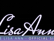 thereallisaann-05-02-2018-1729964-Happy Monday ... A littl (1)