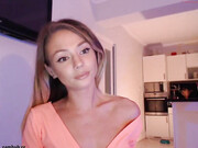 yveline_27022019_2123_myfreecams (1)