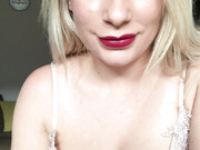 Penny_Lee_-_My_Yummy_Captive_-_ManyVids