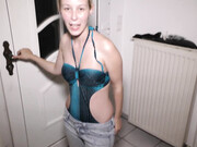 SexyJenJen_Pissing-in-jeans