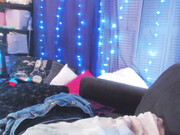 Ember_Skye_-_ruined_roomate_handjob_with_ember_skye_-_ManyVids
