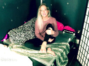 Eve_Batelle_Toe-Sucking-Goddess-Foot-Worship