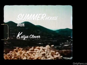 Katya Clover Onlyfans_Sharing with you small moody video from my shoot on Bali. I love it so much, its truly me here..let me know in the comments what you think, I am always curious about your feedback )