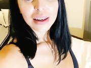 Kira Queen Onlyfans_Let’s_try_to_do_live_one_more_time!