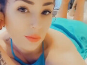 Riley Reid Onlyfans_Follow_my_super_hot_friend_@taralynee_!!_488x960