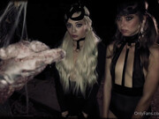 Riley Reid Onlyfans_NOW_IN_YOUR_DMS!!!_A_not_so_happy_Halloween_for_these_two_trick_or_treaters(..)_1920x1080