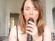 BubbleButtKay_-_Quick_sloppy_BBC_blowjob_-_ManyVids