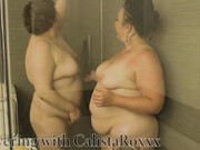 CricketRose_-_Showering_with_Calista_RoXXX_-_ManyVids