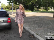 Elisa_Hotwife_-_Flashing_naked_in_public_in_a_rest_area_-_ManyVids