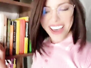 AdrianaChechik_5ee1514bc4a904eaf7088gg