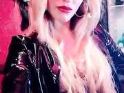 mistressiside onlyfans_002
