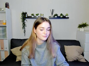 caitlin_bell_28092021_0429_female_chaturbate (1)