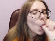 jessy_yng_30092021_2016_female_chaturbate