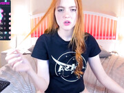 givemeemoree_28092021_1804_female_chaturbate