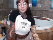 nickyneck_27092021_0849_female_chaturbate
