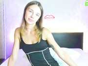 miss_kiara__16092021_1156_female_chaturbate