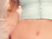 molly eskam_0LfWsUi8CdvsxksqVrmoVVAOh8HYUrJn