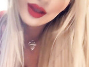 molly eskam_6zCNuF91kISlgLqx12cMokxcQeYcJFGB