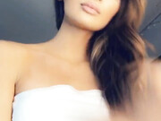 molly eskam_Gb0fNUC8nz1OYL0ONh2Qse6EZOeNtfX4