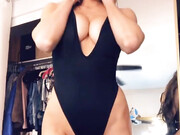 molly eskam_JArPjHlEnjmmUJC23CA4Xtv3B4camJ6a