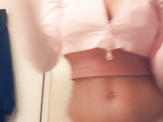 molly eskam_cNidKfasW58OGth9w79GCGquZKgyhoXH
