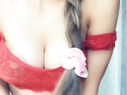 molly eskam_iWC5knNK9O3wcmaKxidSYIxFll7N3iuA