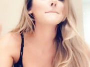molly eskam_orl69Iyw20nULTj0k6NYDXVOw1lKRs1N