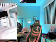 evelynclaire_14042020_0749_female_chaturbate_6