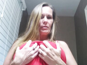 kimithemilfmommy-01-09-2020-813193147-Have_a_Happy_Titty_Tuesday___xoxoxoxo