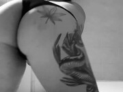 gillisbeenaughty_11-11-2020_68301919_Wanna_see_me_do_this_on_a_dildo_front_and_back_check_your_dm_П÷≤▐П÷▓°