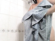 inocentefox_31-12-2020_88799116_Would_you_take_the_shower_with_me_П÷▓╕П÷▒╖_Te_tomarц╜as_la_ducha_conmigo__П÷≥┬П÷≤▀