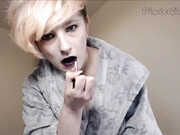 pixiegirlcam_10-12-2020_80475686_like_my_lips_bby