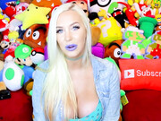 tara babcock onlyfans_Fan Service Friday - Baby Oil Butt (NSFW Re-Uploaded) - Minds