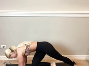 toneupwithtay_06-01-2021_91221395_П÷√░П÷▐╪5_MINUTE_MORNING_ABSП÷√░П÷▐╪_._П÷≤┘_Ive_been_LOVING_the_quick_workouts_lately___And_I_know_youБ─≥re_going_to_LOVE_th