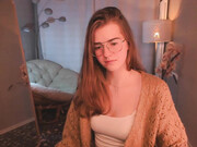 zlata_luna_26102021_1702_female_chaturbate (1)_2