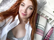 Penny Petite сует пальчики в свою писечку _ telegram sliv169 _ onlyfans
