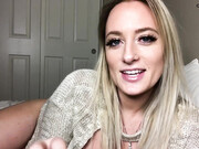Cassi ASMR, misscassi _@nec_tg MissCassi Body Brushing