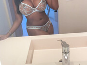 Isabelle Miller  onlyfans_20-05-27 25419951 You see that smile That's my excitement for what's to come next! 1080x1920