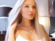 onlyshams aka lily shams  onlyfans_29wTb