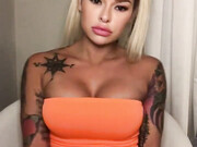 Nara Ford onlyfans_5e84019387d2957821ad3_source