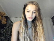 xxx_leila_04042022_1516_female_chaturbate_5