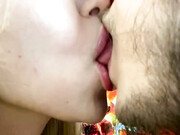 kristenflame_10042022_1837_couple_chaturbate_2