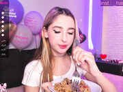 harubunny_17042022_1037_female_chaturbate