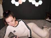 makkiato_11052022_1513_female_chaturbate_5