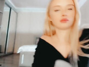 vallovecb_20052022_0806_female_chaturbate_2
