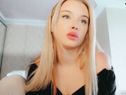 vallovecb_20052022_0806_female_chaturbate_3