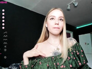 ur_sweet_lily_18062022_1137_female_chaturbate_3