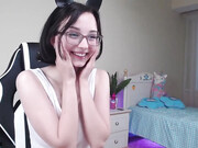queen_kitty1818_13062022_1905_female_chaturbate_2